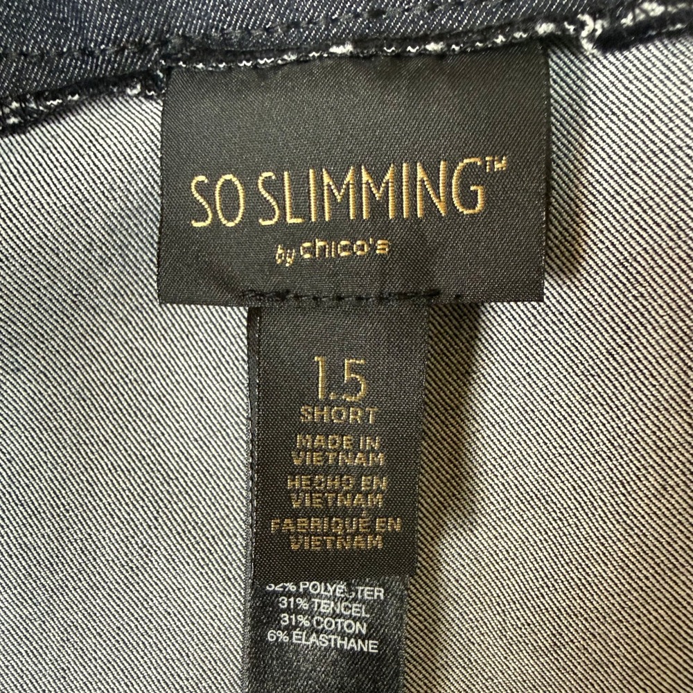 Chicos So Slimming Bermuda Shorts 1.5 Womens 10P Black Chambray Pull On Stretch - Picture 3 of 11
